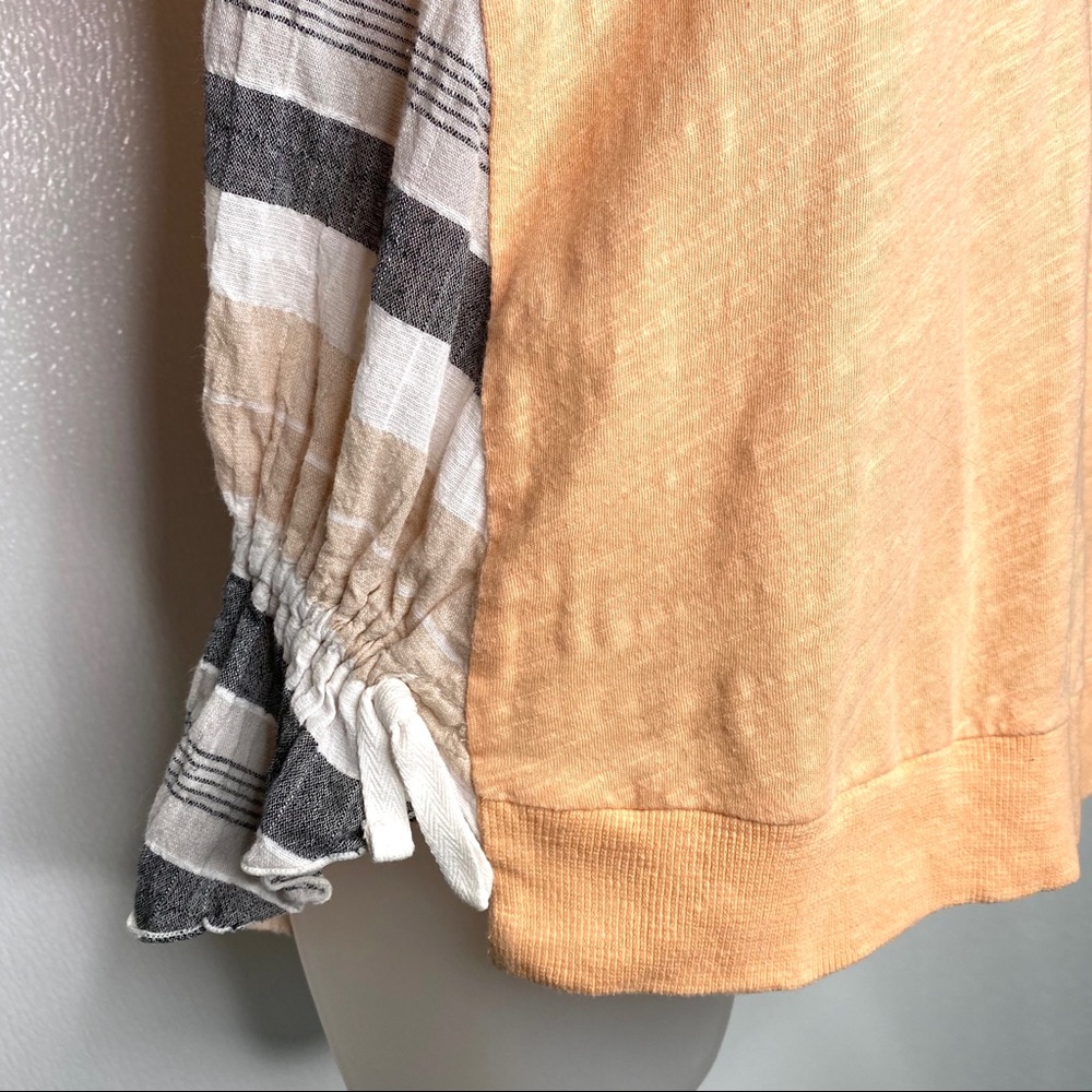 ANTHRO Little Yellow Button Striped Top - Picture 4 of 8
